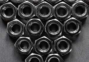 Марки стали для гаек: выбор по классу прочности и условиям эксплуатации